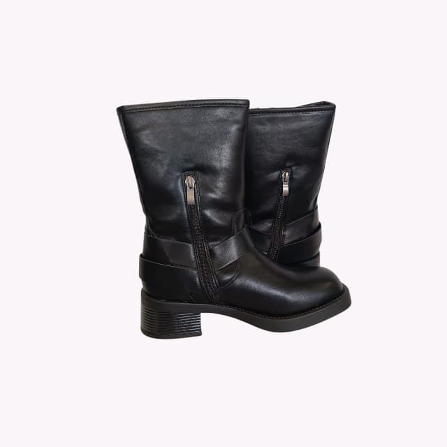 Botas Biker Negras con Hebillas Metálicas Buonarotti: Las Imprescindibles. - Imagen 5