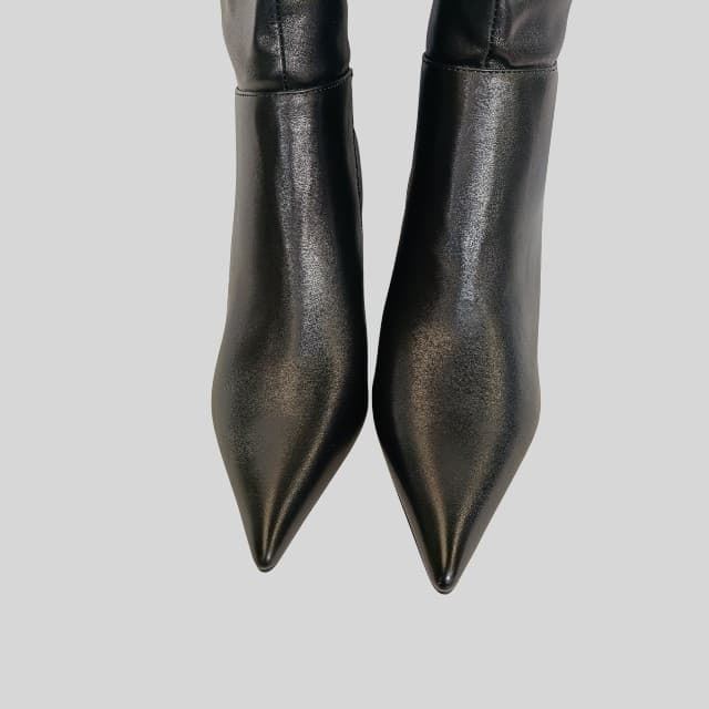 Botas Slouchy 'Glam' Negras Virucci con Tacón Escultural y Punta Afilada. - Imagen 5