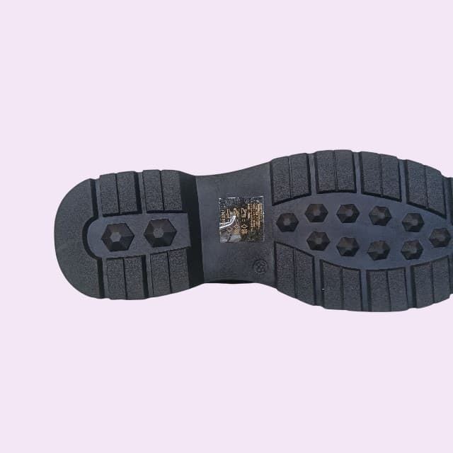 Botines Chelsea de mujer Negros Jomix. - Imagen 8